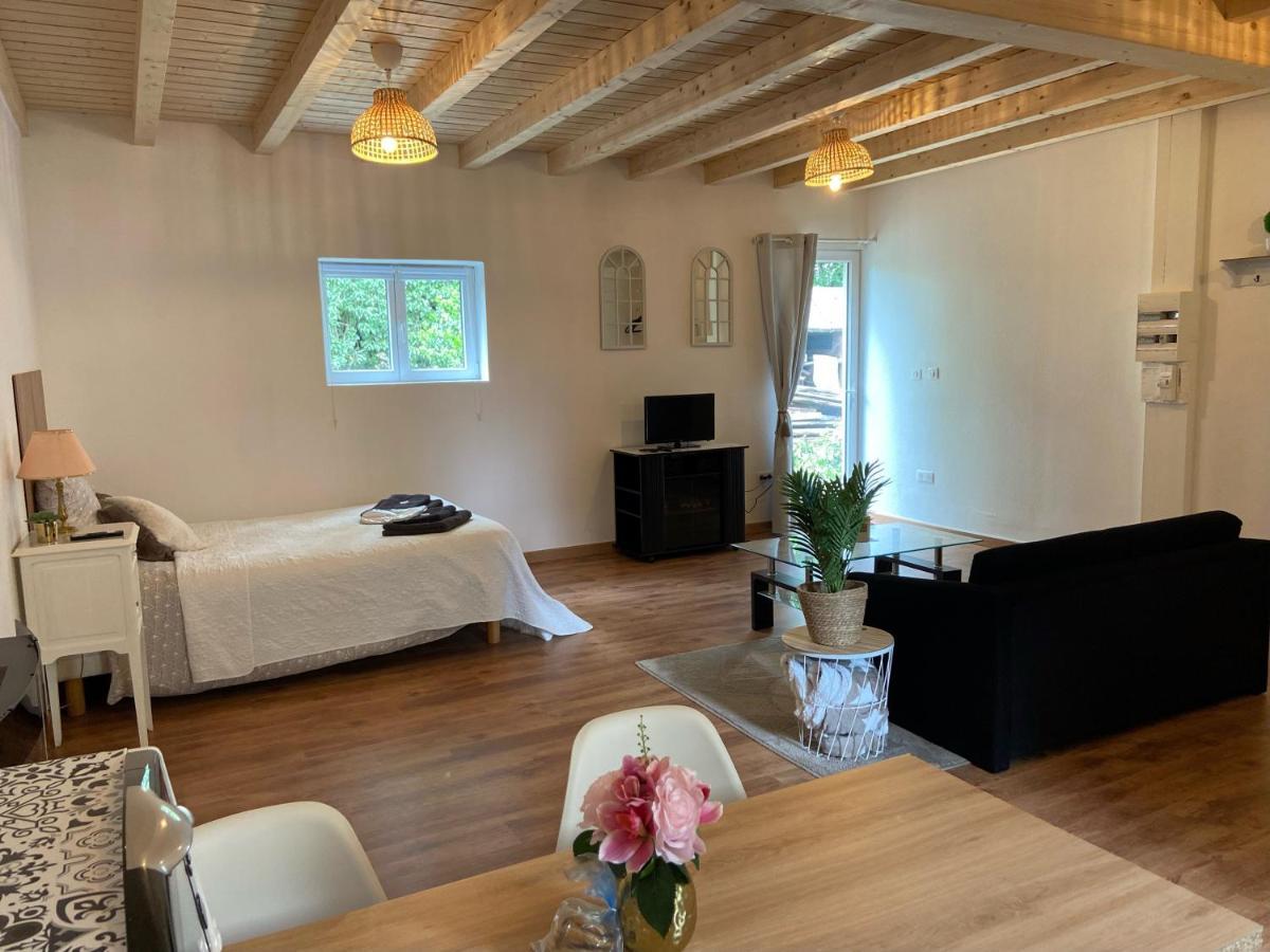 Le Chene: Petit Chalet Cosy Proche De Mulhouse Riedisheim Exteriör bild