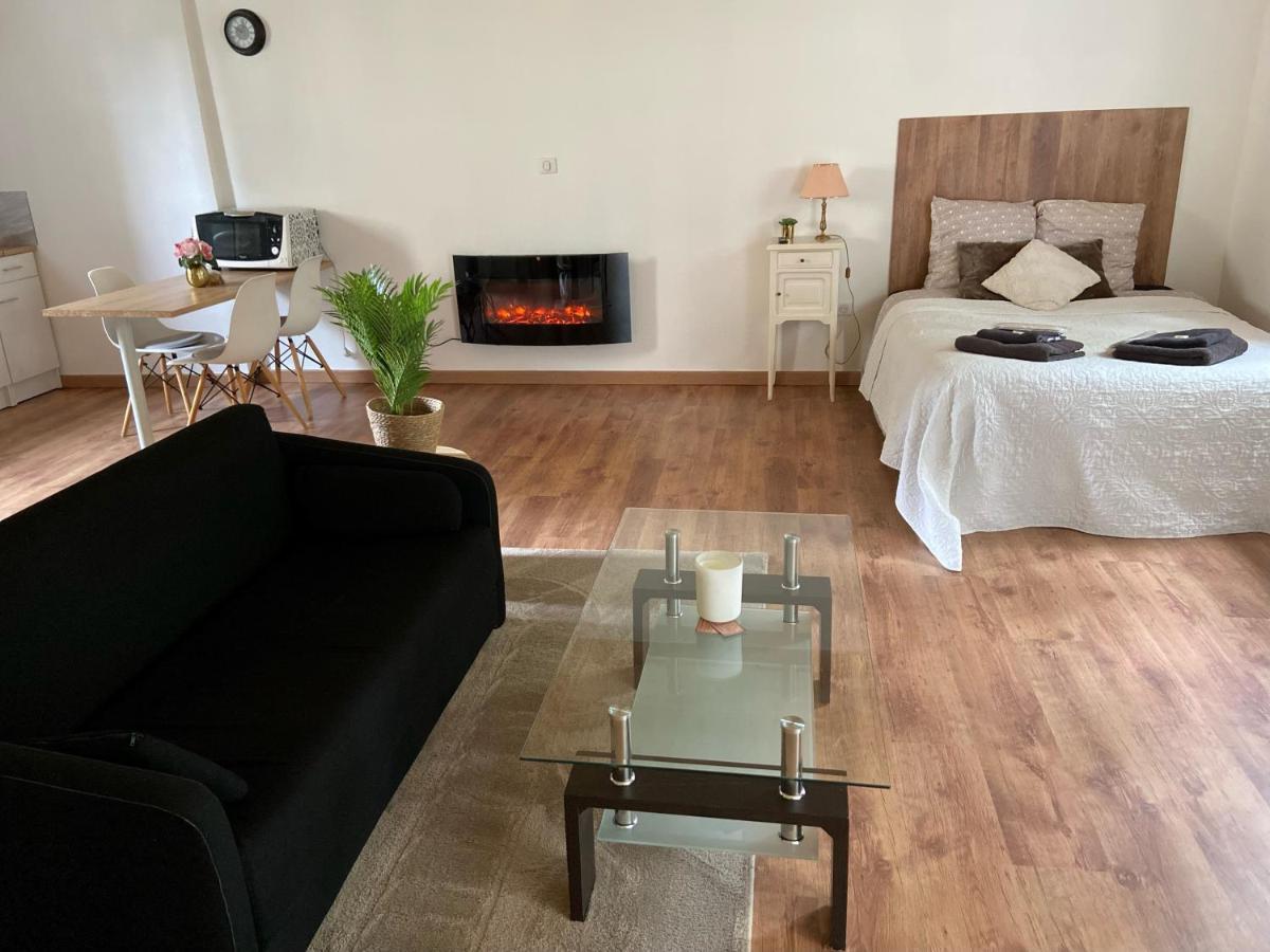 Le Chene: Petit Chalet Cosy Proche De Mulhouse Riedisheim Exteriör bild